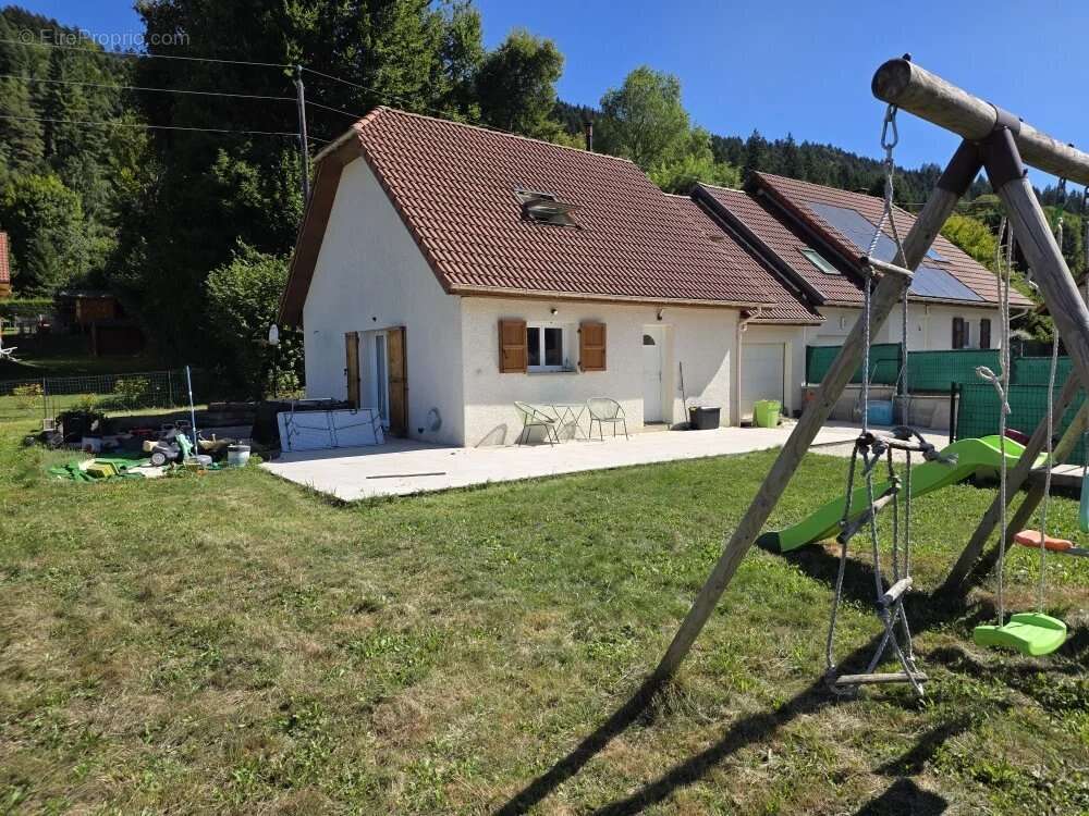 Maison à MONESTIER-DE-CLERMONT