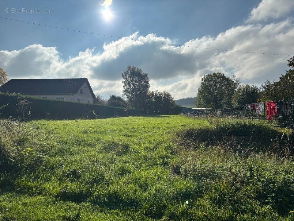 Terrain à HUMBERCOURT