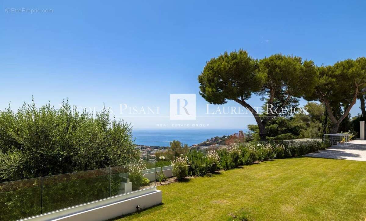 Maison à ROQUEBRUNE-CAP-MARTIN