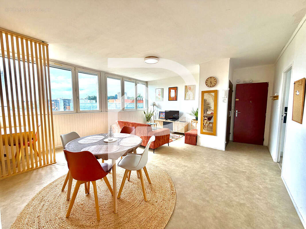 Appartement Mourenx 4 pièces 83 m² - photo 3