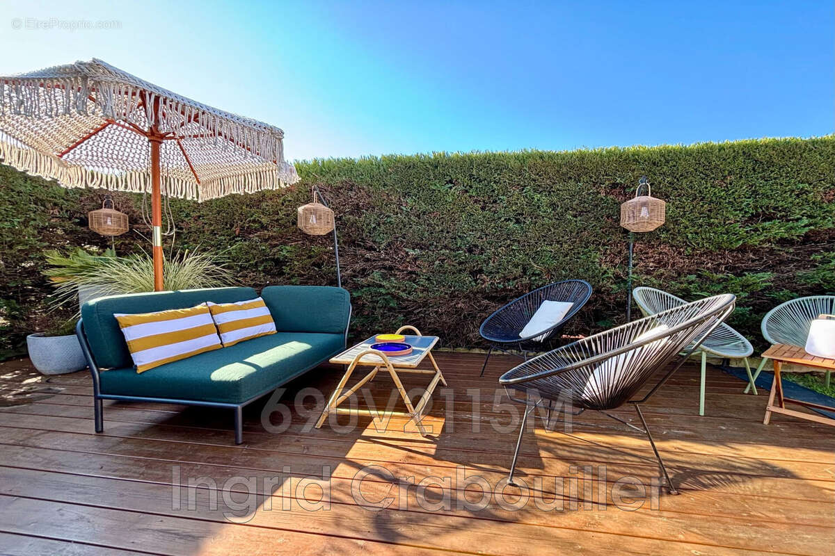 Maison à VAUX-SUR-MER