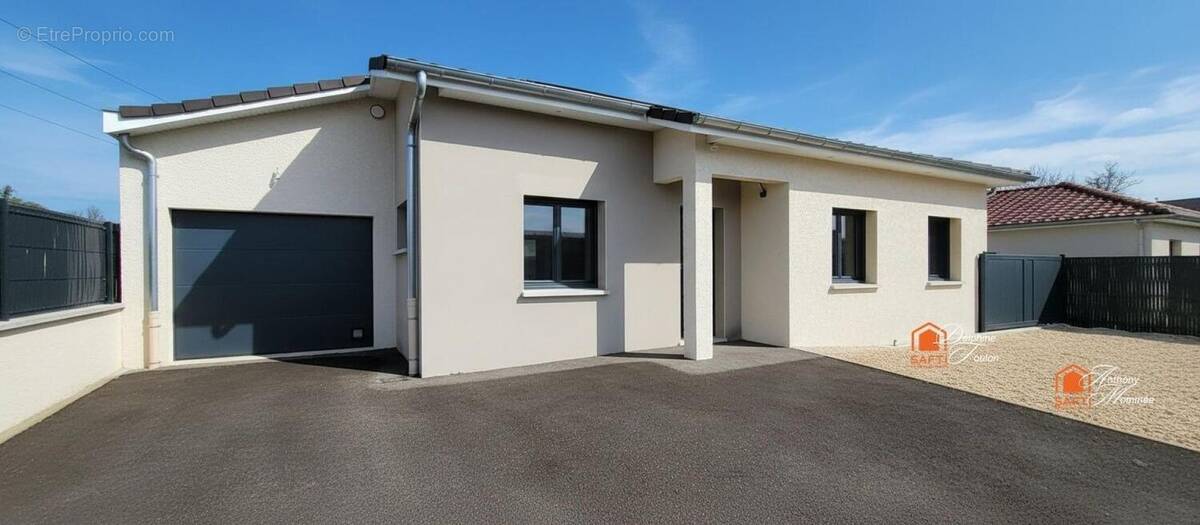 Photo 1 - Maison à MEXIMIEUX