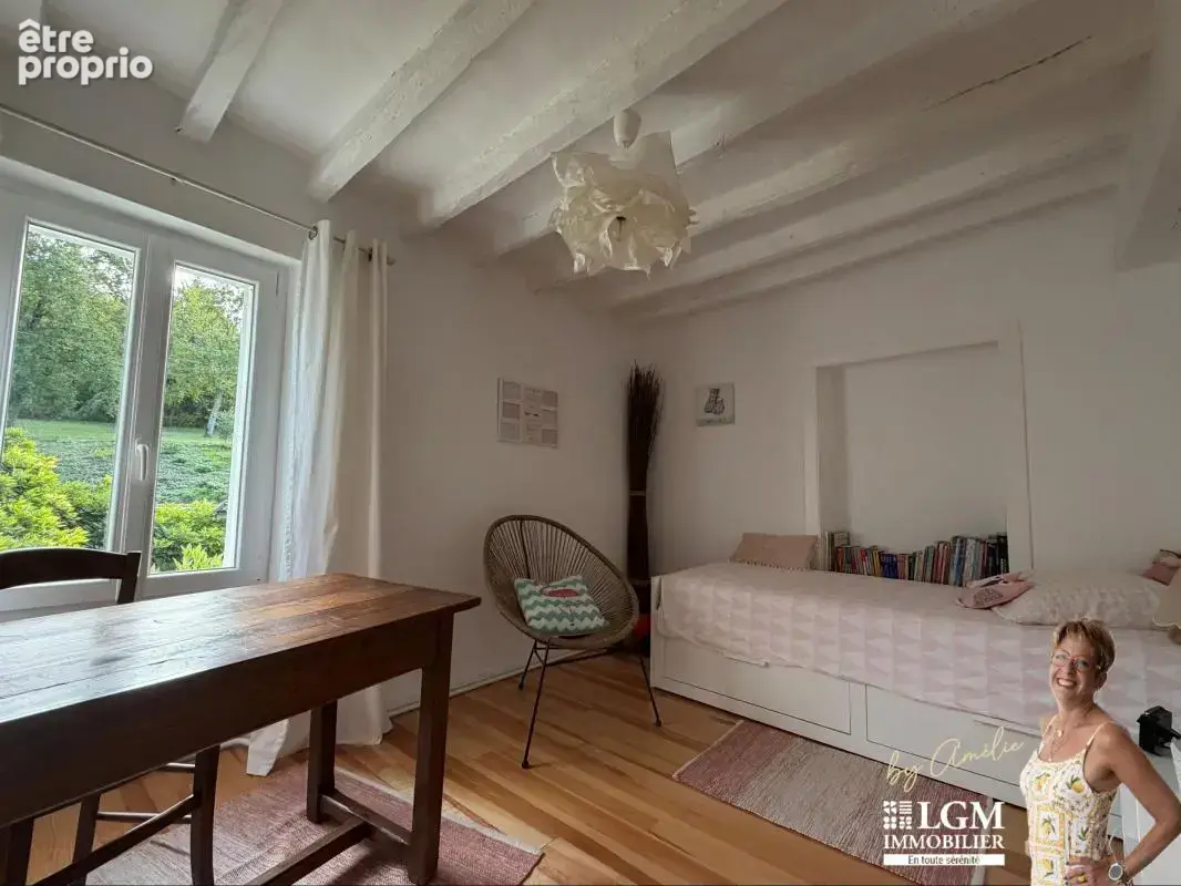Élégance & volumes — une maison familiale de 220 m²- 4 chambres - photo 10