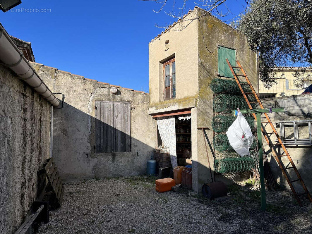 Maison à LE BARROUX