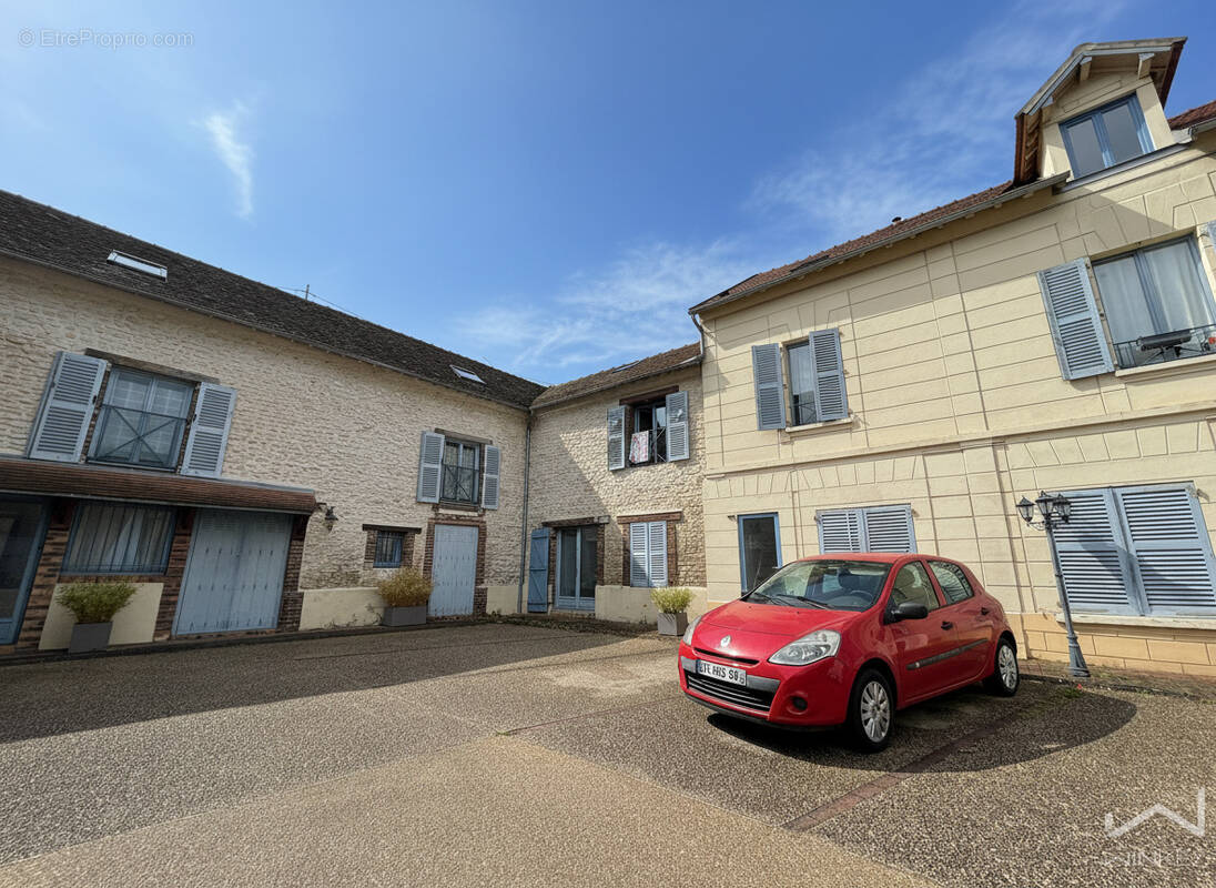 Appartement à MANTES-LA-JOLIE