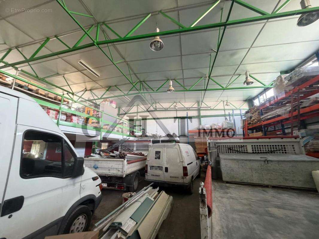Entrepot bureaux 900 m2 a la vente a chennevières-sur-marne - photo 4