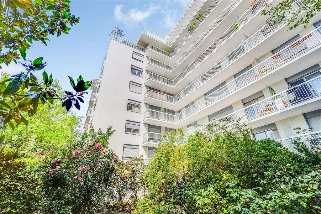 Appartement à PARIS-20E
