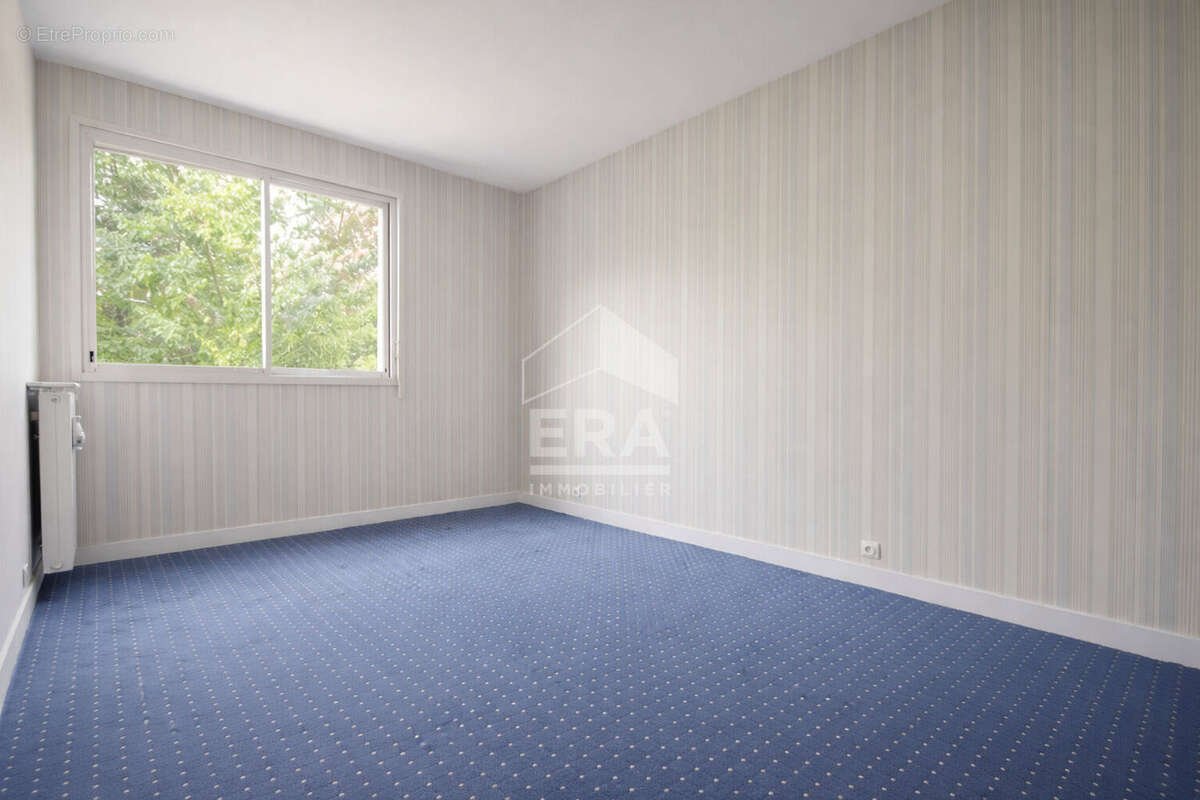 Appartement à ISSY-LES-MOULINEAUX