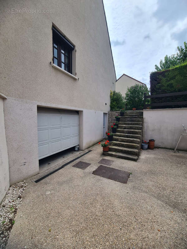 Maison à MELUN