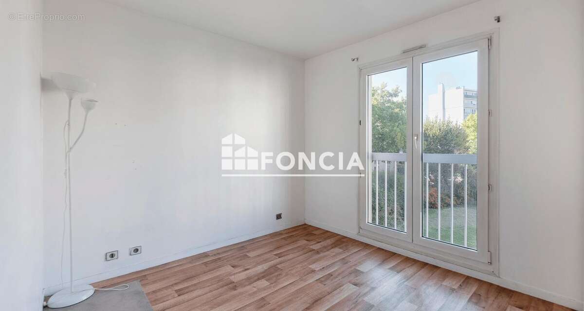 Appartement à LONGJUMEAU