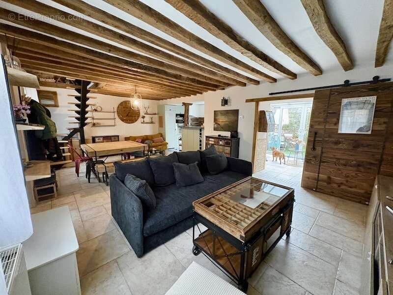 Maison à CHATEAUFORT