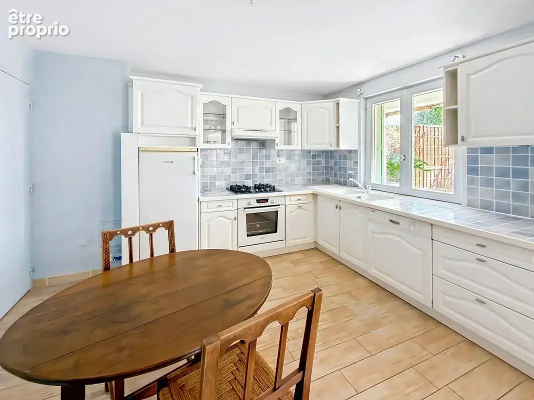 Maison familiale 166m² modulable sur parcelle de 866 m² - Portes-les-Valence - photo 8