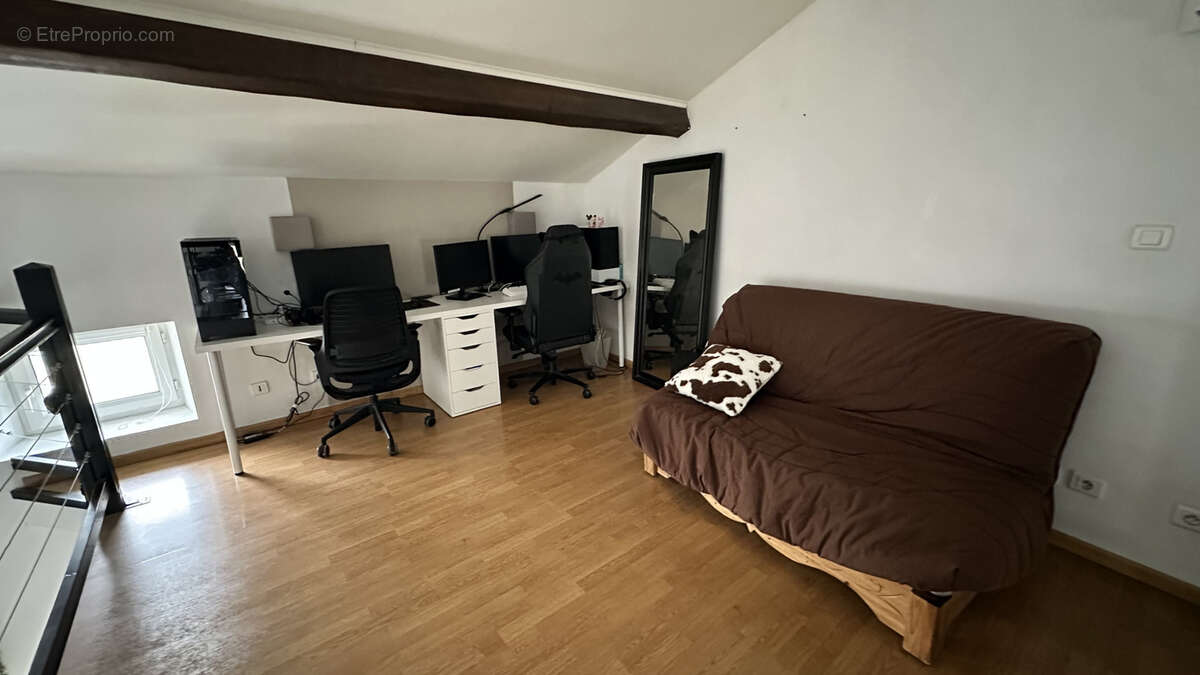 Appartement à BEAUMONT-LES-VALENCE