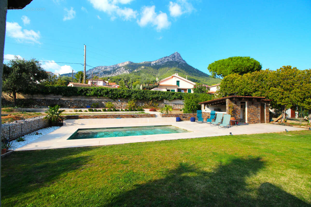 Maison à LA VALETTE-DU-VAR