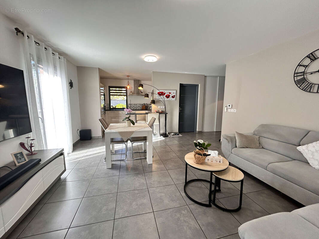 EXCLUSIVITE - Hyper centre - Appartement F3  avec jardin - photo 16