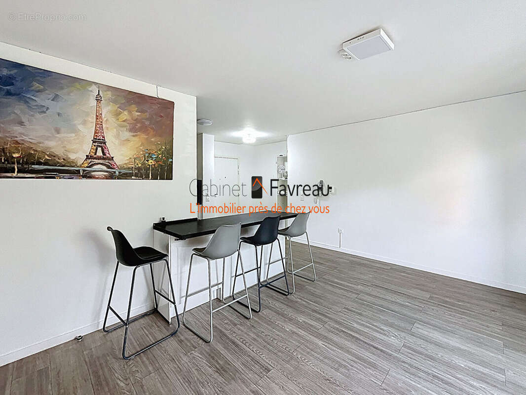 Appartement à THIAIS