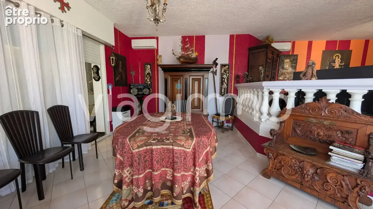 Maison Vaullauris- Hauteurs Golfe Juan 4 pièce(s) 132.15 m2 avec belle vue mer - photo 10