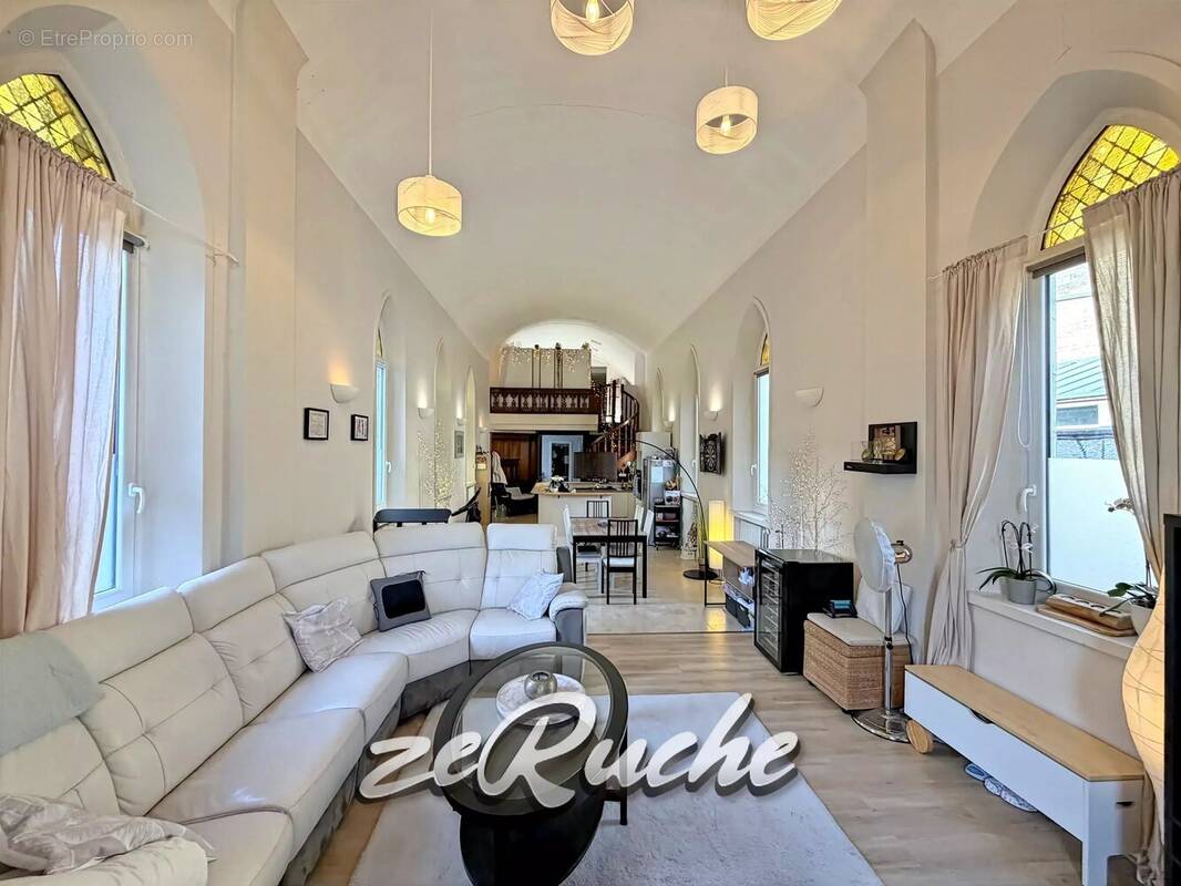 Appartement à FALAISE