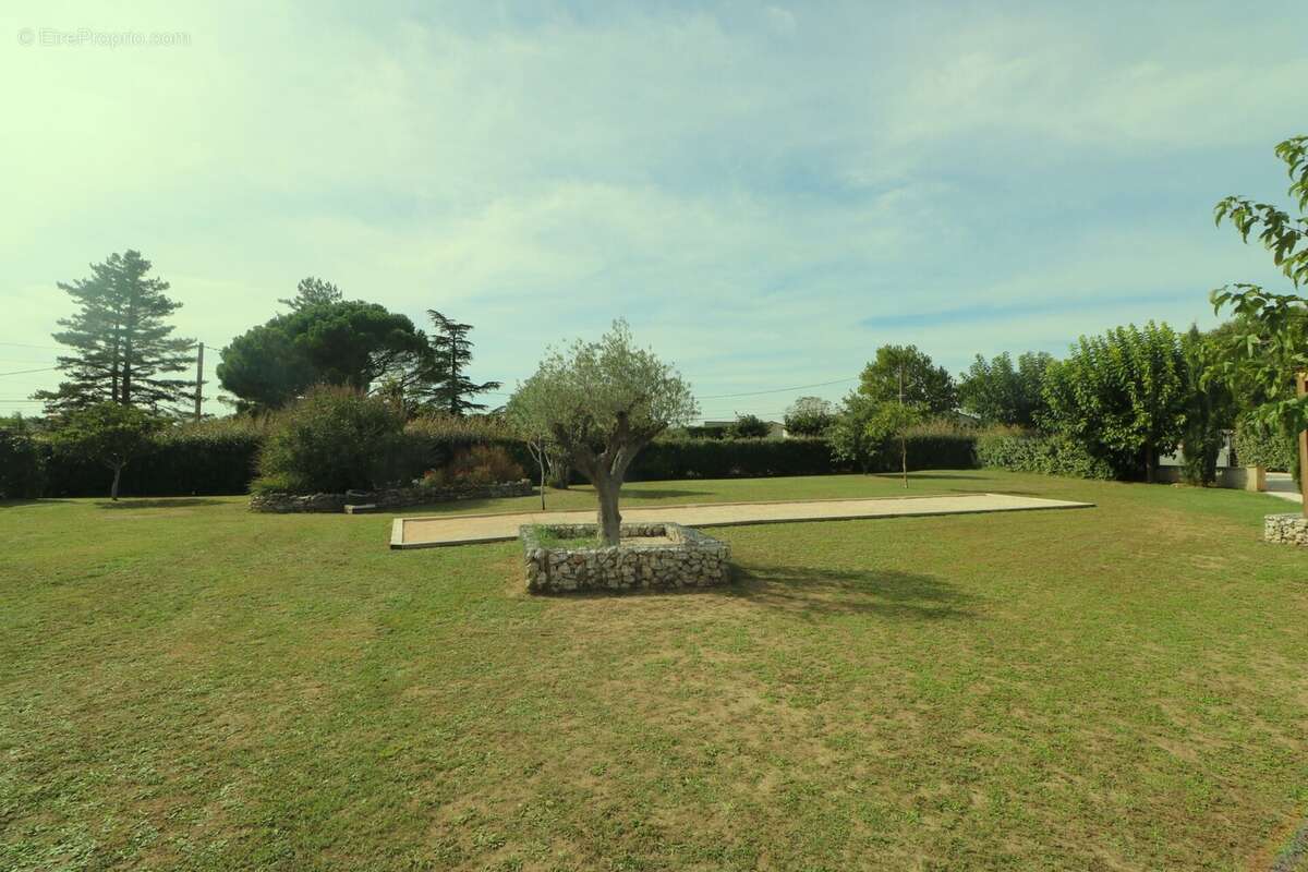 Maison à LA BRUGUIERE