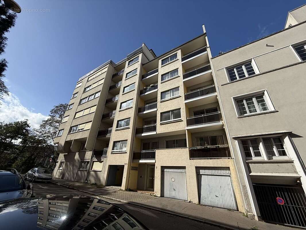 F2 de 39.66 m² avec un balcon de 7.58 m² en vente rue Stenger-Bachmann - photo 13