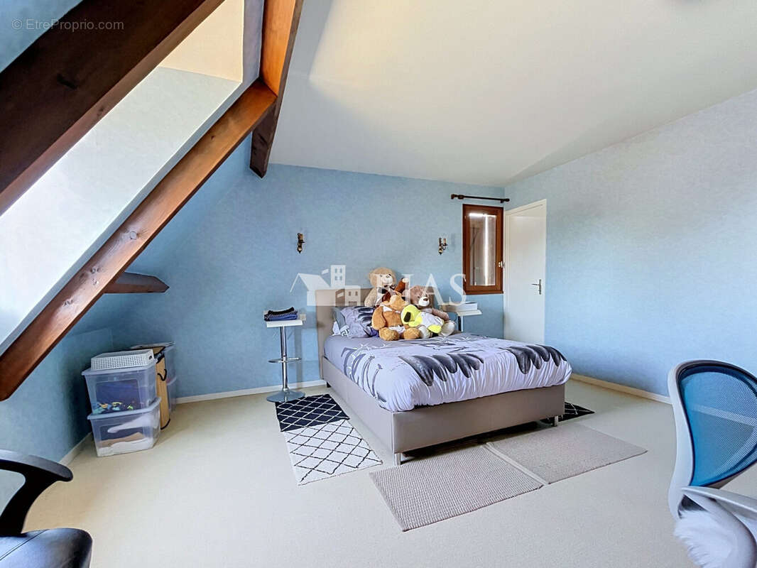 Maison 148 m² à Equemauville  - photo 7