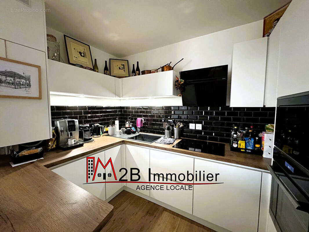 Appartement à SAINT-THIBAULT-DES-VIGNES