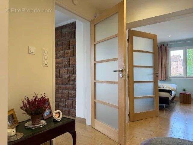 Appartement à SAINT-CHRISTOPHE-VALLON