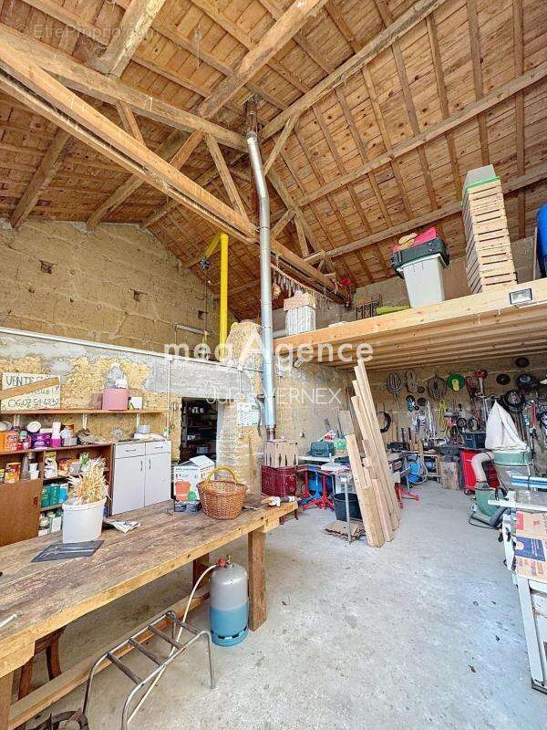 Maison à BEAUREPAIRE