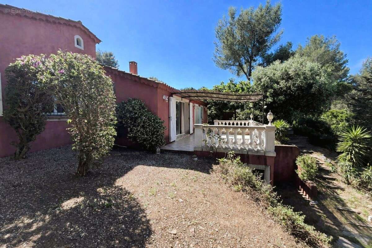 Maison à LA CROIX-VALMER