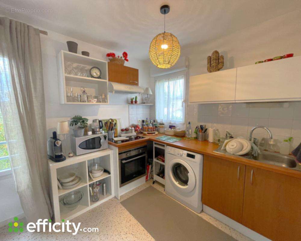 Appartement à SAINT-SEURIN-SUR-L'ISLE