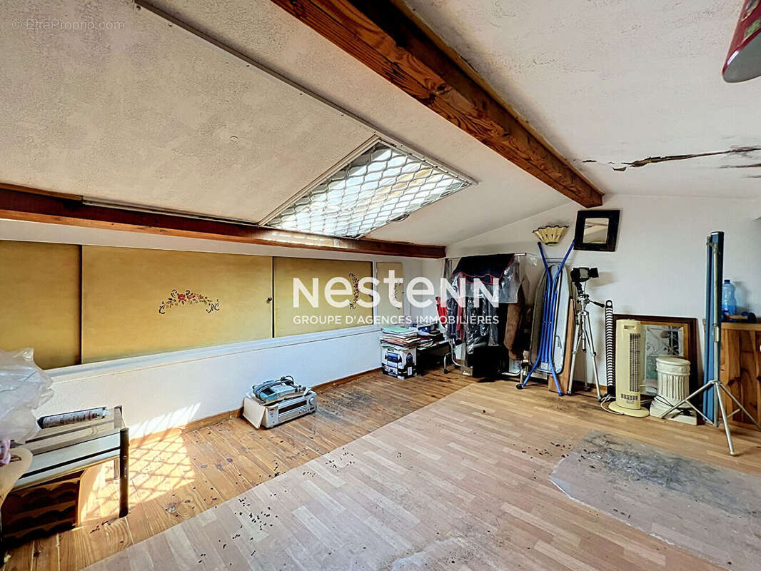 Appartement + local commercial - 82 m² et 108 m² - rue des potiers - pas de copropriété - parking - photo 16