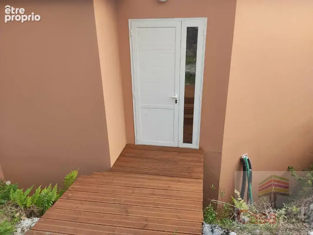 Maison 5 pièces 110 m² à vendre à Les Avirons (97425) - photo 5