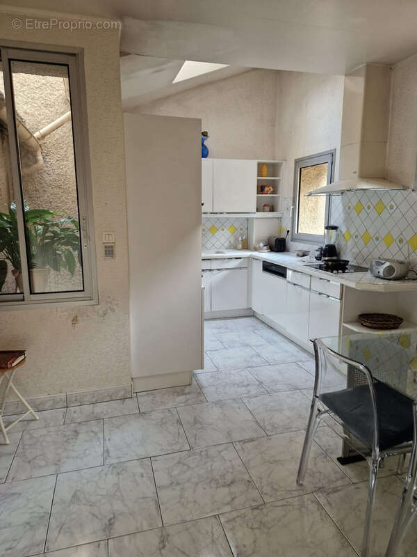 Maison à COURSAN