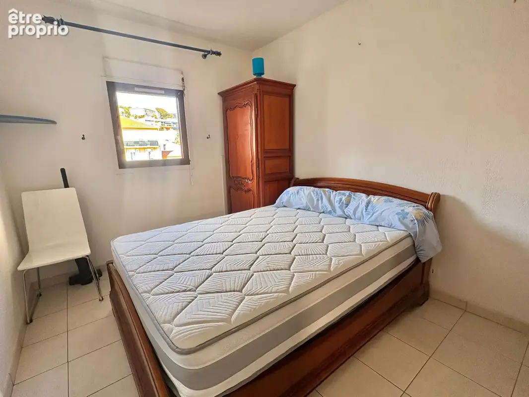 À VENDRE   T4 cabine en plein centre-ville du Lavandou - photo 10