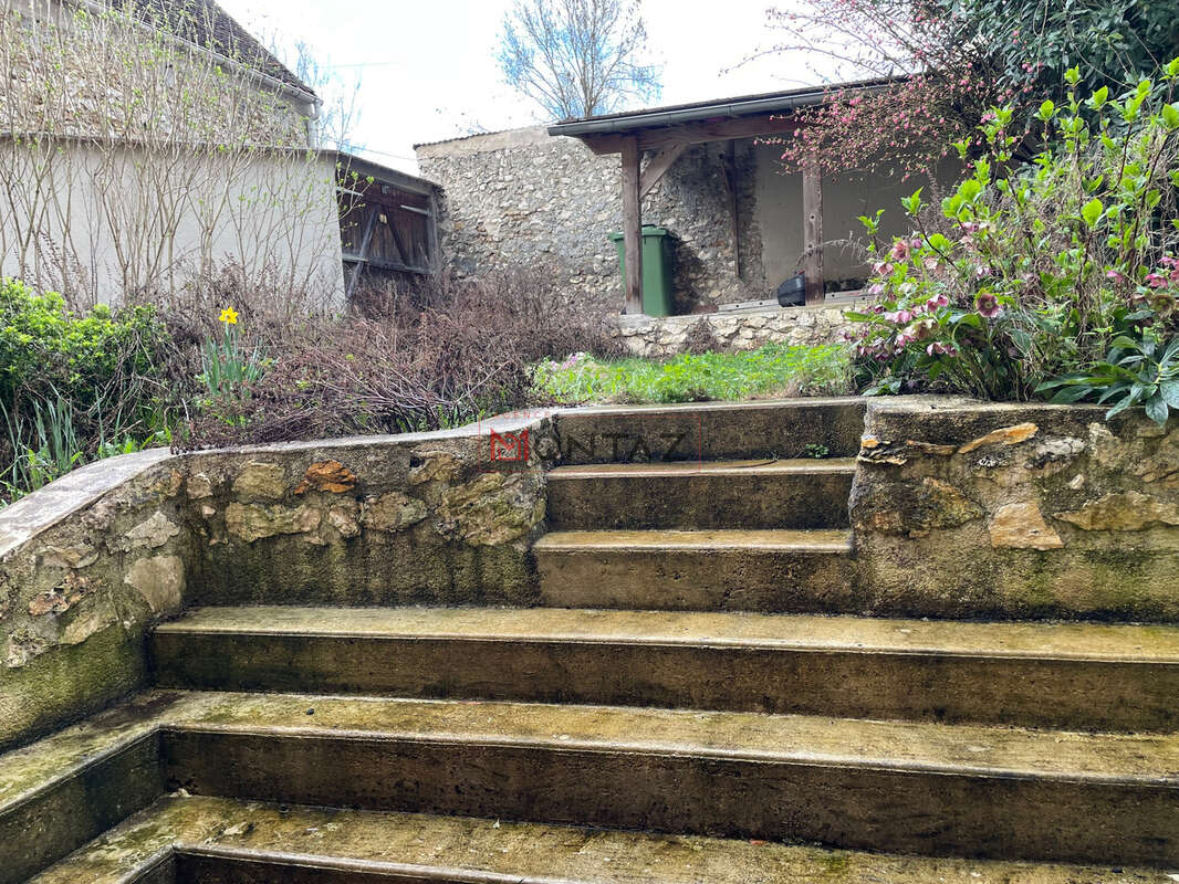 Maison à JOUY-SUR-MORIN