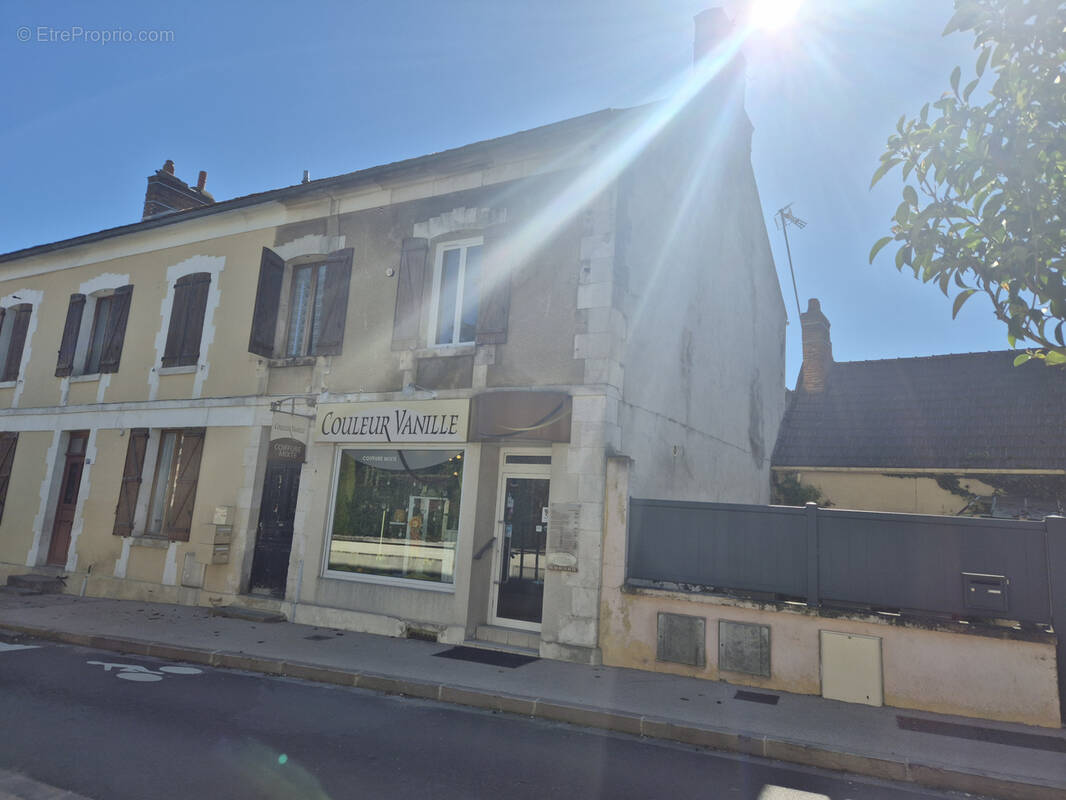 Appartement à APPOIGNY