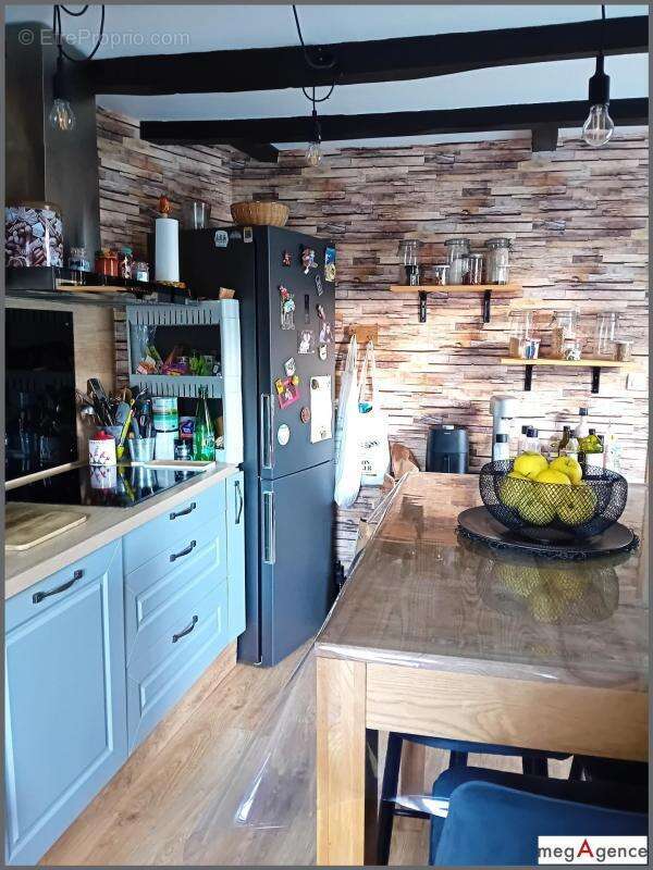 Maison à SAINT-GERMAIN-DE-MARENCENNES