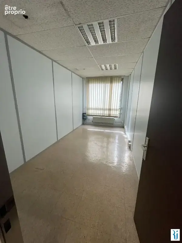 Commerce 214 m² à vendre à Rouen (76100) - photo 8