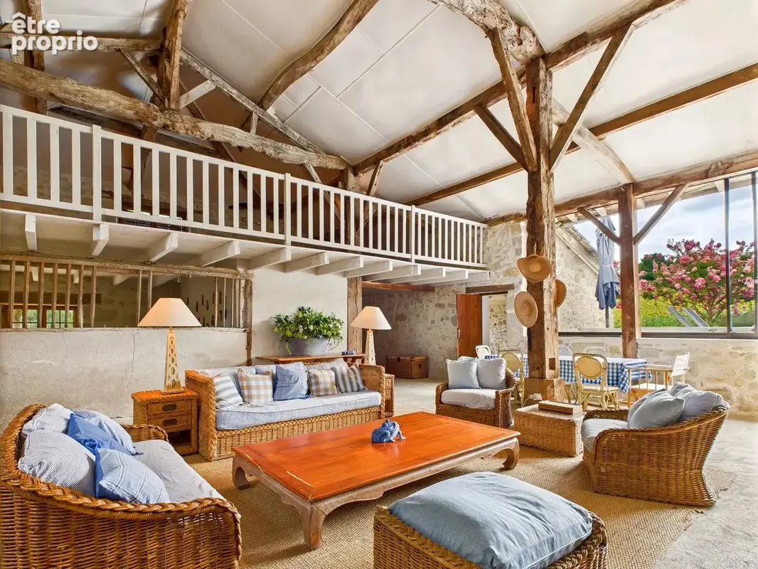Élégant Manoir avec Chambres en Tour, Dépendance et Piscine - photo 16