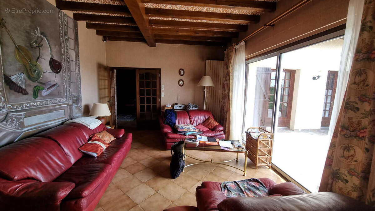 Villa proche centre ville - photo 4