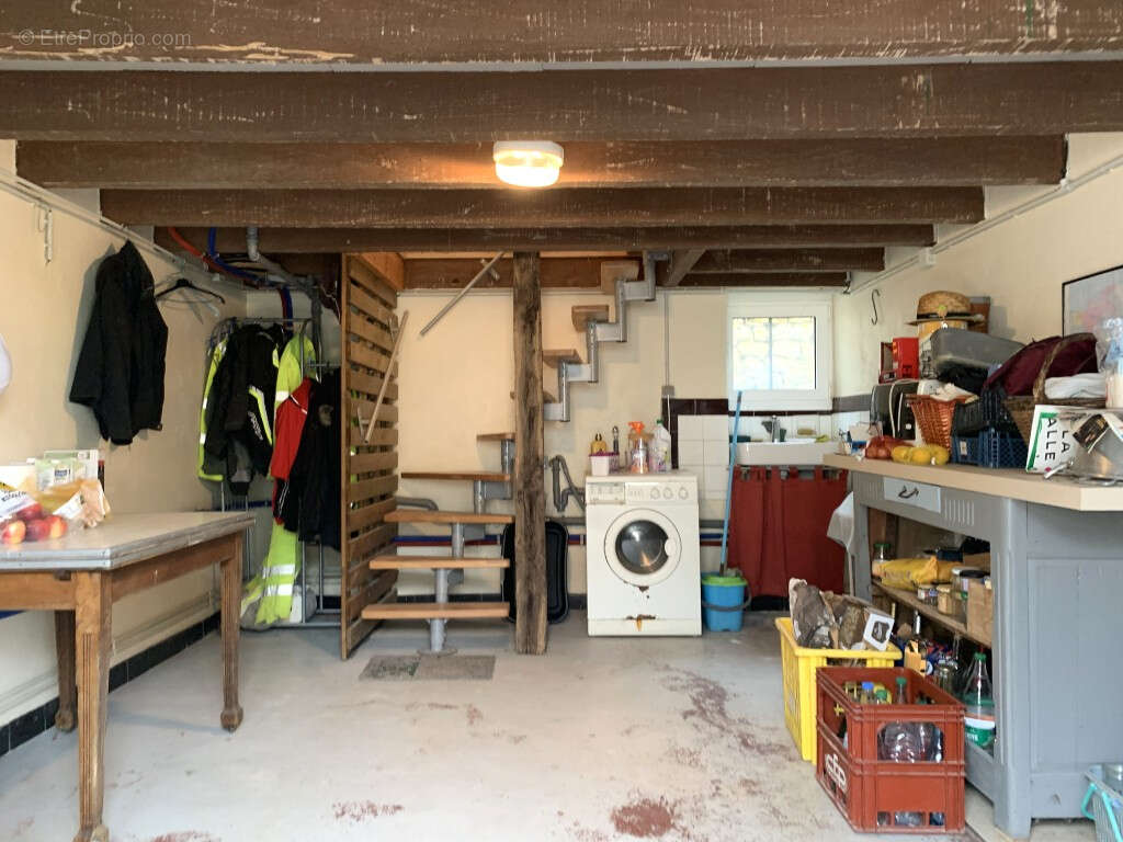 Maison à LAROQUE-DES-ARCS