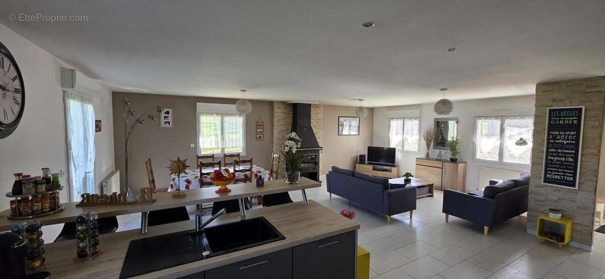 Maison à LES GRANDES-VENTES