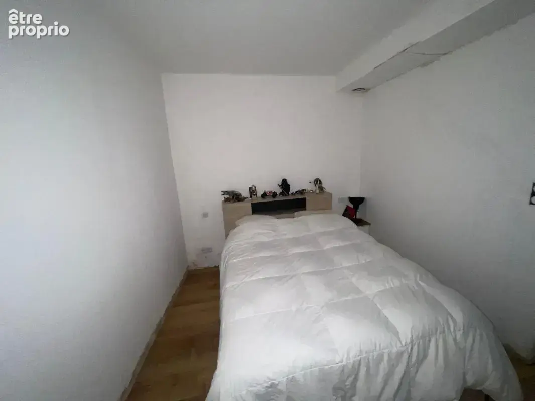 A vendre toulon  83200 quartier saint roch appartement 2 pieces - photo 3