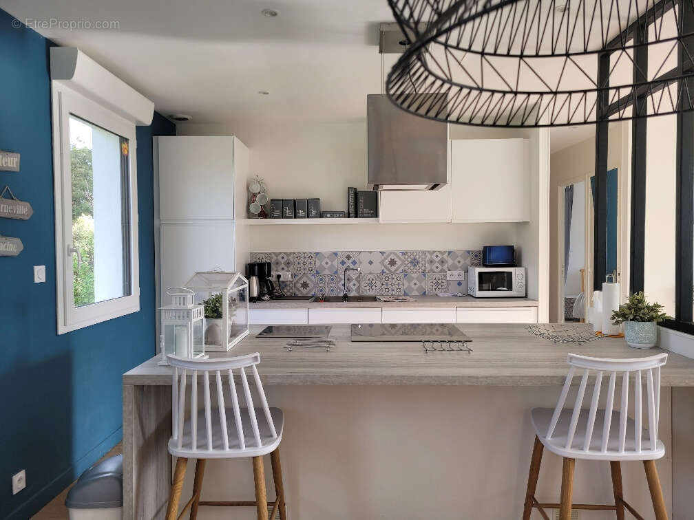 Maison à AUMEVILLE-LESTRE