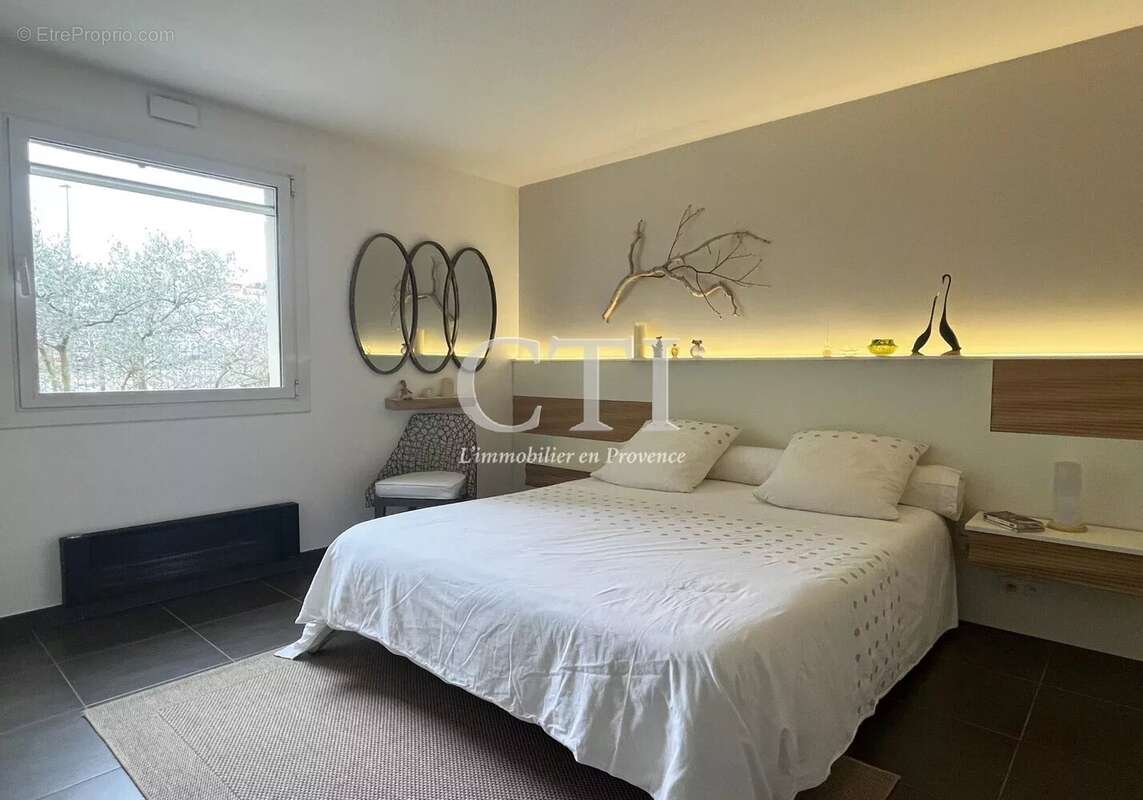 Maison à VAISON-LA-ROMAINE