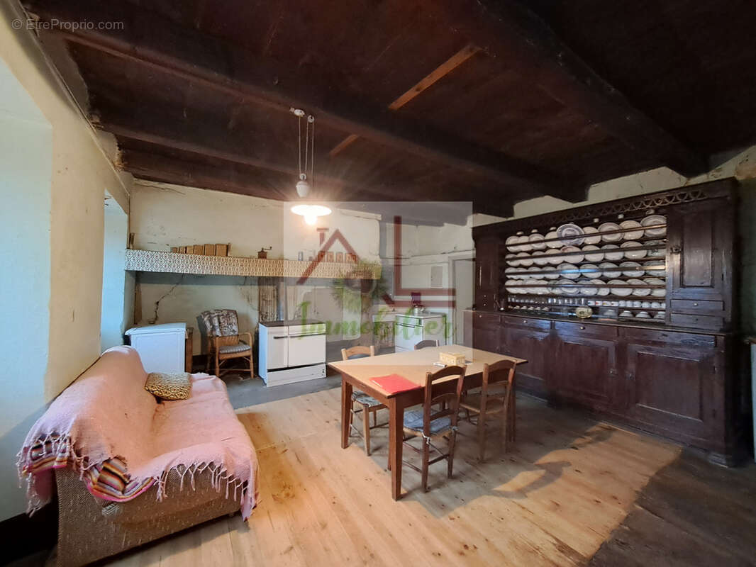 Maison à ALTIER