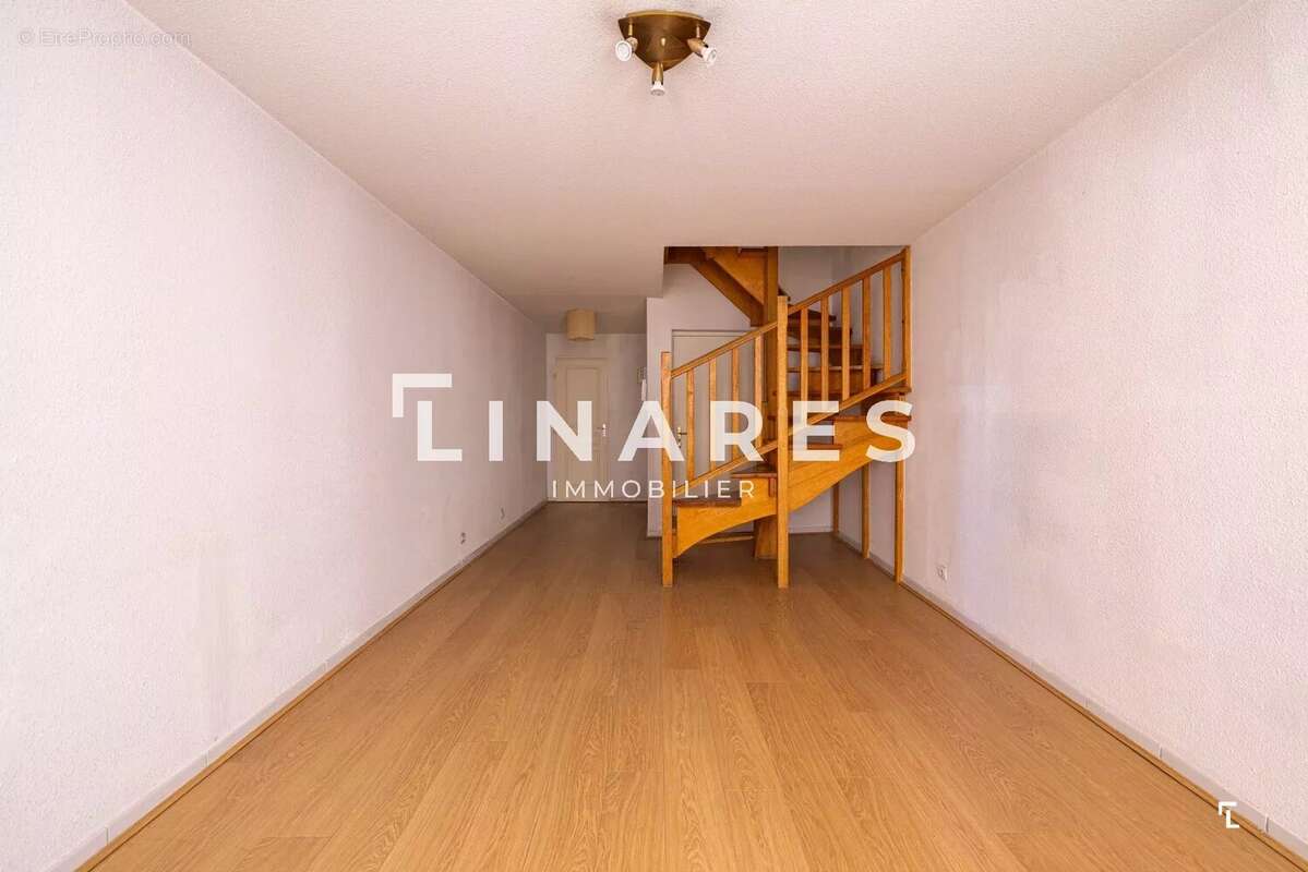 Appartement à MARSEILLE-2E