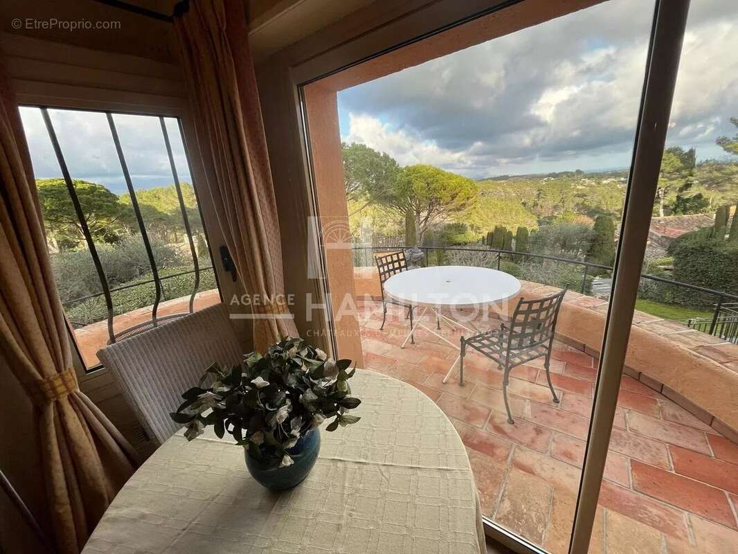 Maison à MOUANS-SARTOUX