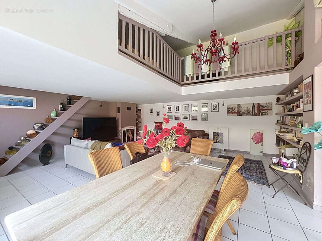 Maison de plain-pied - 136 m2 - jardin - photo 2