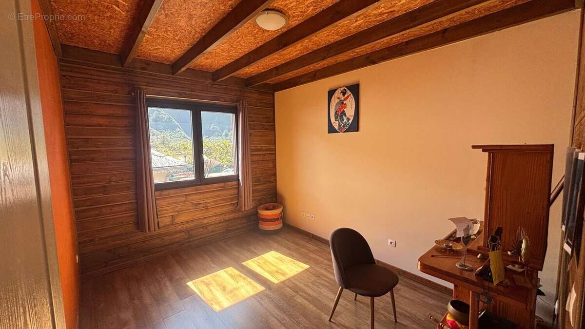 Maison à LA PLAINE-DES-PALMISTES